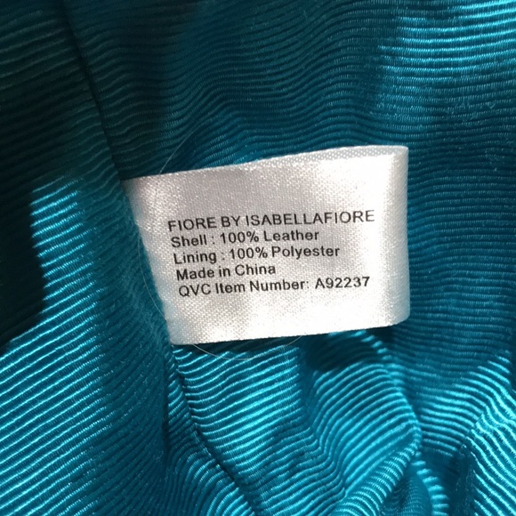 FIORE by ISABELLA FIORE Salmon Leather Shoulderbag - Picture 15 of 15